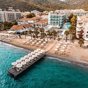 Emre & Emre Marmaris